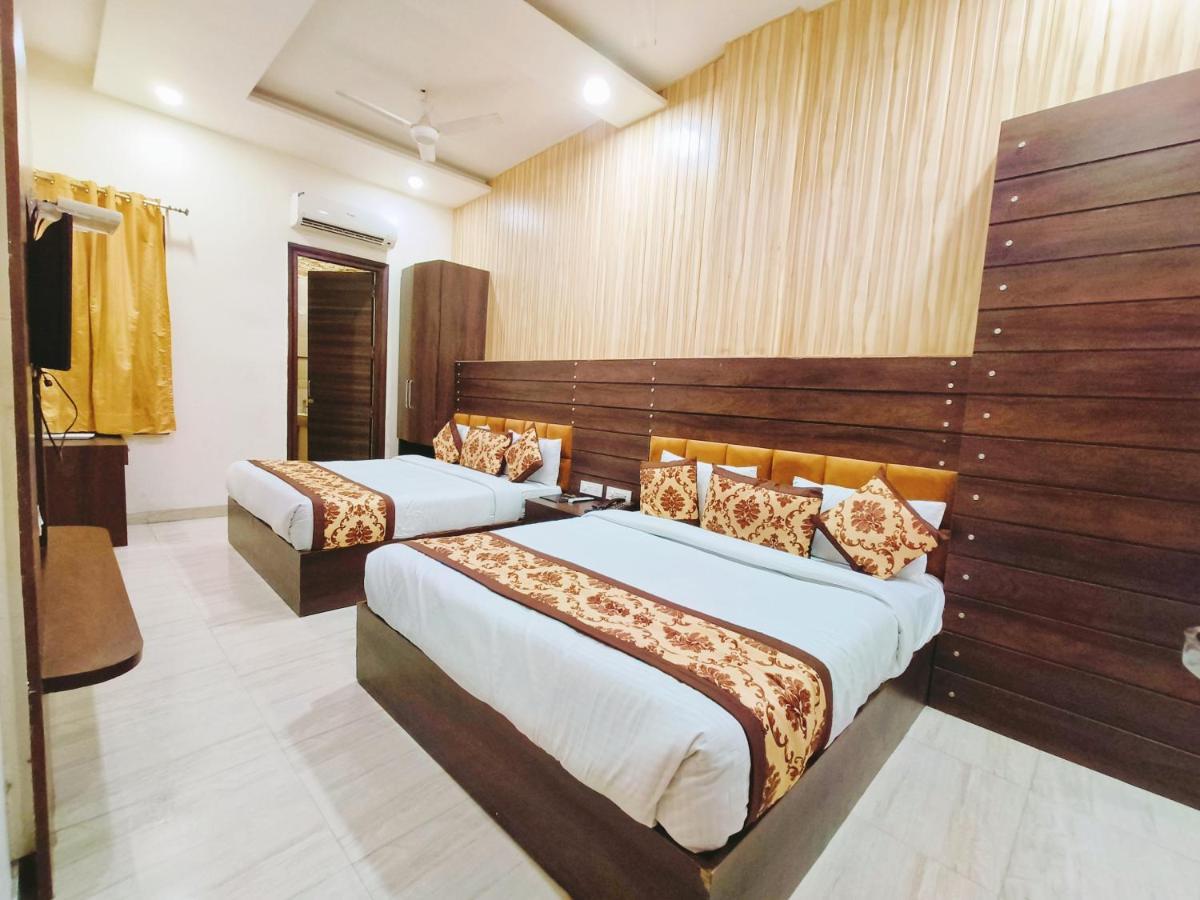 Hotel Royals Grand Galaxy Amritsar Luaran gambar