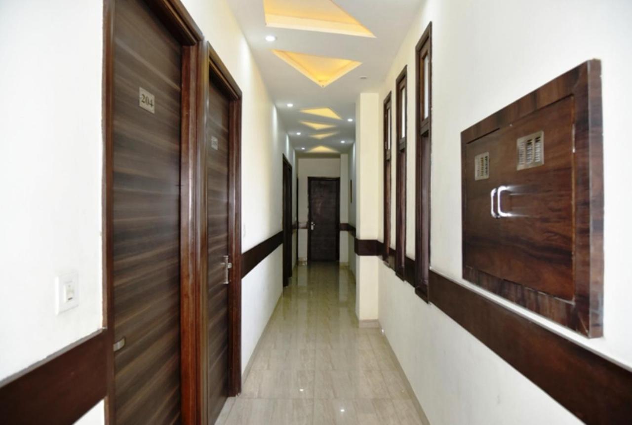 Hotel Royals Grand Galaxy Amritsar Luaran gambar