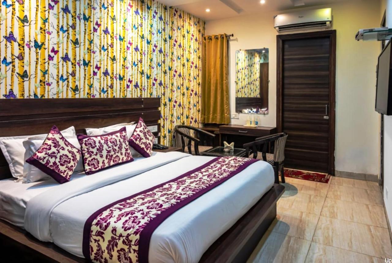 Hotel Royals Grand Galaxy Amritsar Luaran gambar